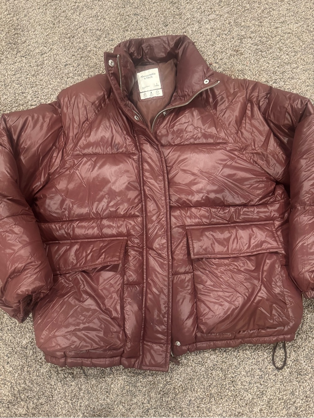 Abercrombie & Fitch Quilted Puffer Jacket in Deep Burgundy
